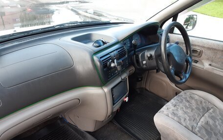 Nissan Rnessa, 1997 год, 410 000 рублей, 8 фотография