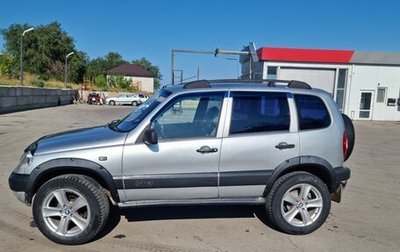 Chevrolet Niva I рестайлинг, 2003 год, 340 000 рублей, 1 фотография