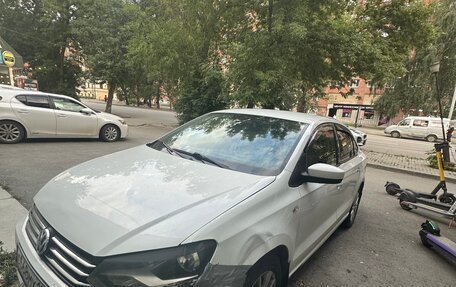 Volkswagen Polo VI (EU Market), 2015 год, 680 000 рублей, 6 фотография