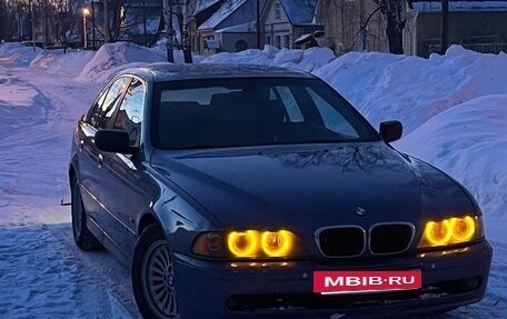 BMW 5 серия, 2002 год, 650 000 рублей, 9 фотография