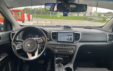 KIA Sportage IV рестайлинг, 2020 год, 2 420 000 рублей, 11 фотография