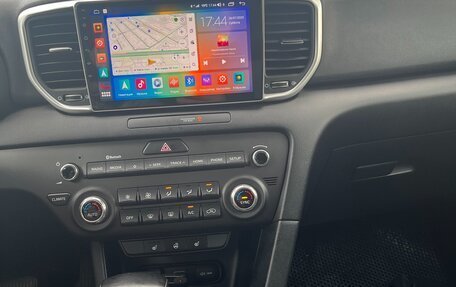 KIA Sportage IV рестайлинг, 2020 год, 2 420 000 рублей, 9 фотография