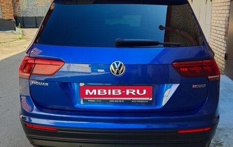 Volkswagen Tiguan II, 2020 год, 2 480 000 рублей, 11 фотография