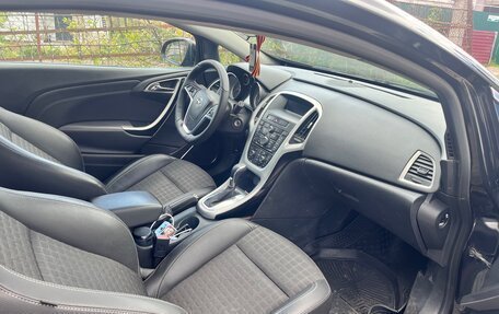 Opel Astra J, 2012 год, 940 000 рублей, 2 фотография
