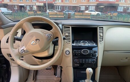 Infiniti FX II, 2009 год, 1 790 000 рублей, 18 фотография