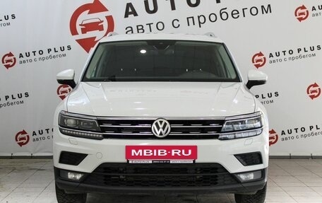 Volkswagen Tiguan II, 2019 год, 2 399 000 рублей, 3 фотография