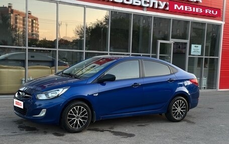 Hyundai Solaris II рестайлинг, 2014 год, 780 000 рублей, 2 фотография