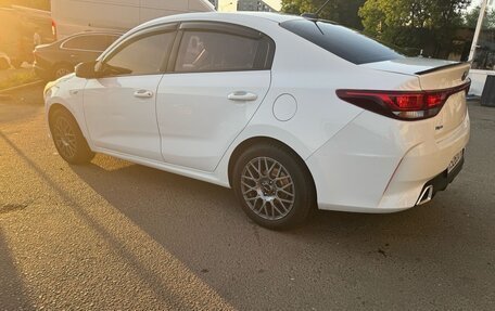 KIA Rio IV, 2021 год, 1 100 000 рублей, 5 фотография