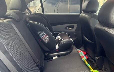 Chevrolet Cruze II, 2014 год, 850 000 рублей, 3 фотография