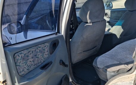Chevrolet Niva I рестайлинг, 2003 год, 340 000 рублей, 9 фотография