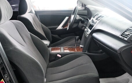 Toyota Camry, 2011 год, 1 259 000 рублей, 21 фотография