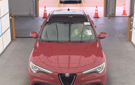 Alfa Romeo Stelvio, 2021 год, 2 850 000 рублей, 2 фотография