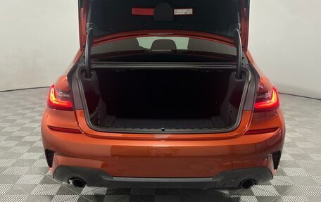 BMW 3 серия, 2019 год, 3 856 000 рублей, 8 фотография
