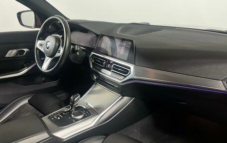 BMW 3 серия, 2019 год, 3 856 000 рублей, 14 фотография