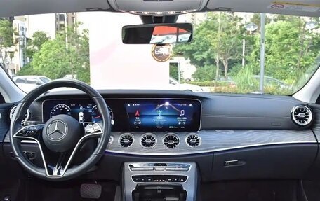 Mercedes-Benz CLS, 2022 год, 5 450 000 рублей, 5 фотография