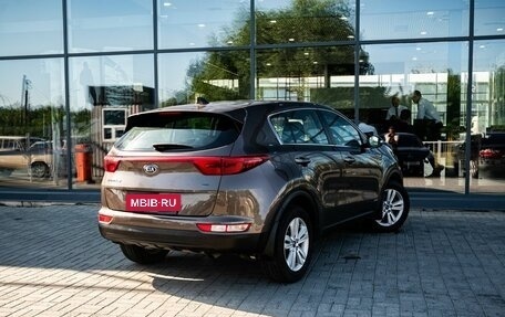 KIA Sportage IV рестайлинг, 2017 год, 1 650 000 рублей, 2 фотография