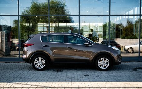 KIA Sportage IV рестайлинг, 2017 год, 1 650 000 рублей, 8 фотография