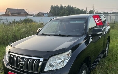 Toyota Land Cruiser Prado 150 рестайлинг 2, 2011 год, 2 100 000 рублей, 5 фотография