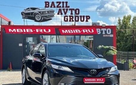 Toyota Camry, 2019 год, 2 650 000 рублей, 1 фотография