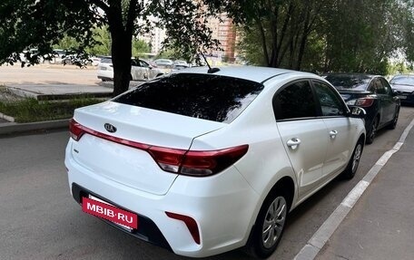KIA Rio IV, 2017 год, 1 400 000 рублей, 3 фотография