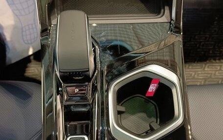 Geely Atlas, 2024 год, 3 717 190 рублей, 10 фотография