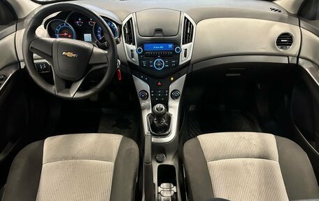 Chevrolet Cruze II, 2014 год, 649 000 рублей, 9 фотография