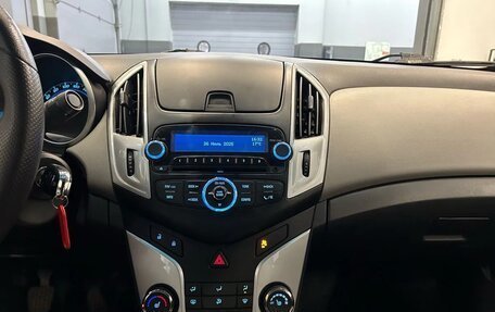 Chevrolet Cruze II, 2014 год, 649 000 рублей, 10 фотография