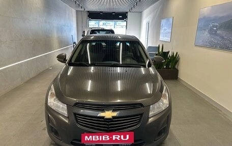 Chevrolet Cruze II, 2014 год, 649 000 рублей, 2 фотография
