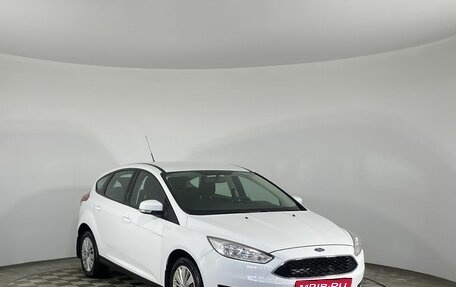 Ford Focus III, 2016 год, 955 000 рублей, 2 фотография