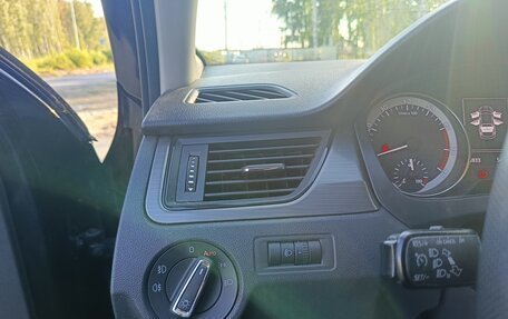 Skoda Rapid I, 2019 год, 1 450 000 рублей, 14 фотография