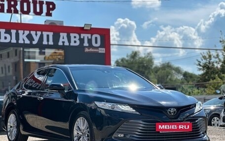 Toyota Camry, 2019 год, 2 650 000 рублей, 3 фотография