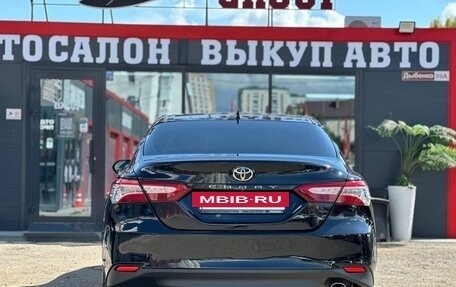Toyota Camry, 2019 год, 2 650 000 рублей, 12 фотография