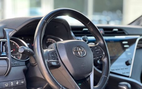 Toyota Camry, 2019 год, 2 650 000 рублей, 36 фотография