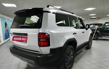 Toyota Land Cruiser Prado, 2024 год, 13 890 000 рублей, 7 фотография