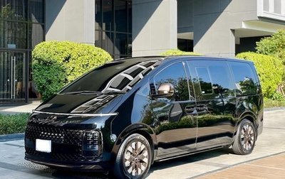 Hyundai Staria, 2024 год, 6 300 000 рублей, 1 фотография