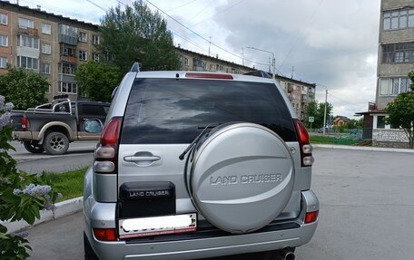 Toyota Land Cruiser Prado 120 рестайлинг, 2004 год, 1 780 000 рублей, 4 фотография