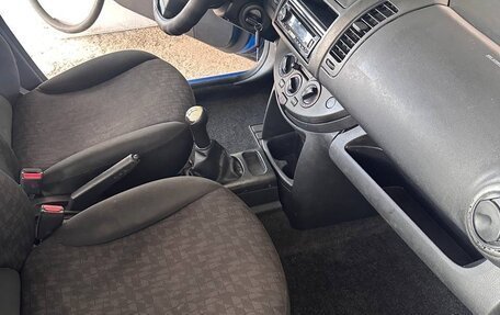 Nissan Note II рестайлинг, 2006 год, 393 000 рублей, 12 фотография