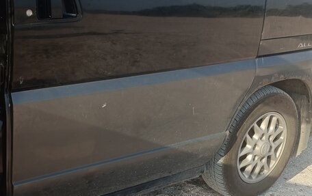 Nissan Elgrand I, 1999 год, 550 000 рублей, 6 фотография