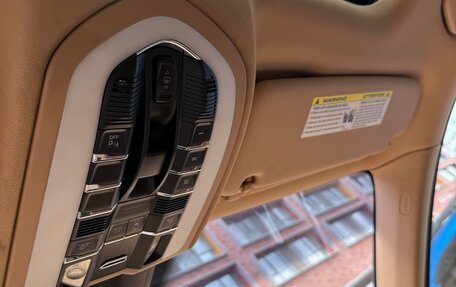 Porsche Cayenne III, 2011 год, 1 800 000 рублей, 10 фотография