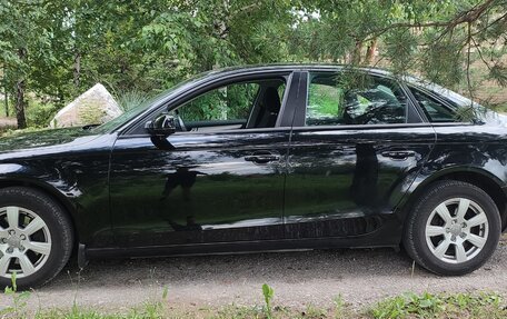 Audi A4, 2010 год, 915 000 рублей, 2 фотография