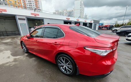 Toyota Camry, 2021 год, 3 480 000 рублей, 2 фотография