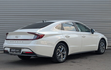 Hyundai Sonata VIII, 2020 год, 1 975 000 рублей, 5 фотография