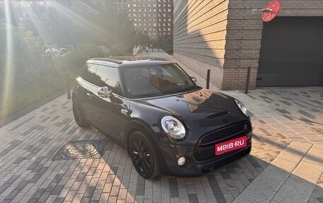 MINI Hatch, 2018 год, 2 450 000 рублей, 1 фотография