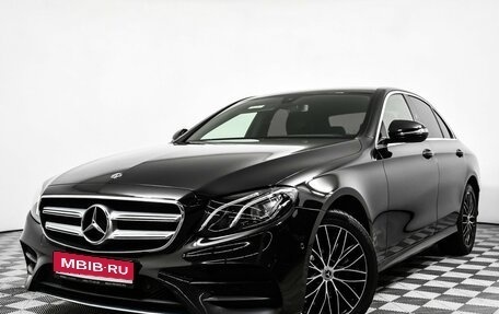 Mercedes-Benz E-Класс, 2019 год, 3 250 000 рублей, 1 фотография