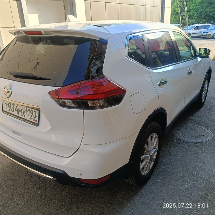 Nissan X-Trail T32 рестайлинг, 2020 год, 2 750 000 рублей, 8 фотография