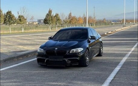 BMW 5 серия, 2012 год, 1 550 000 рублей, 4 фотография