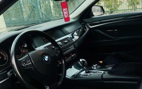 BMW 5 серия, 2012 год, 1 550 000 рублей, 3 фотография
