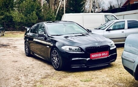 BMW 5 серия, 2012 год, 1 550 000 рублей, 2 фотография