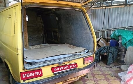 Volkswagen Transporter T3, 1983 год, 218 000 рублей, 4 фотография
