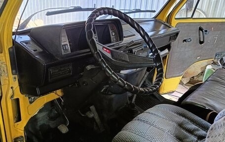 Volkswagen Transporter T3, 1983 год, 218 000 рублей, 12 фотография